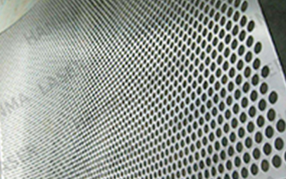 Fiber laser cutting machine